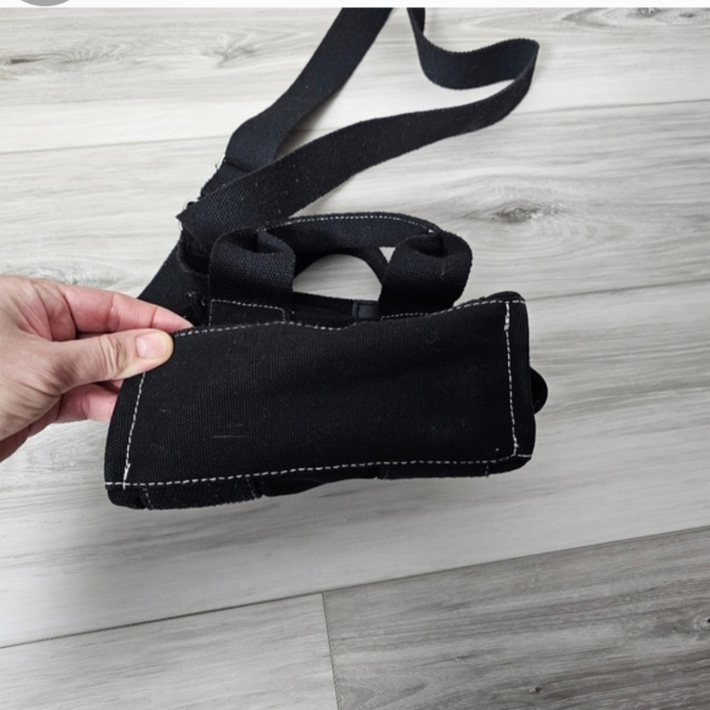 BDG Black Canvas Crossbody Tote Bag with Contrast Stitching - Picture 6 of 10